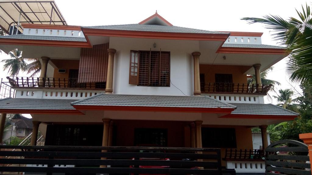 Navendu Home Stay Alappuzha Экстерьер фото
